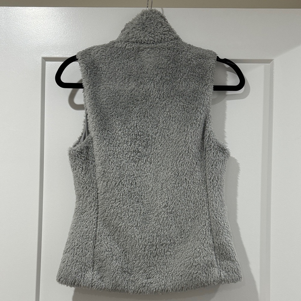 WOMENS PATAGONIA GRAY SHERPA VEST - Picture 4 of 4